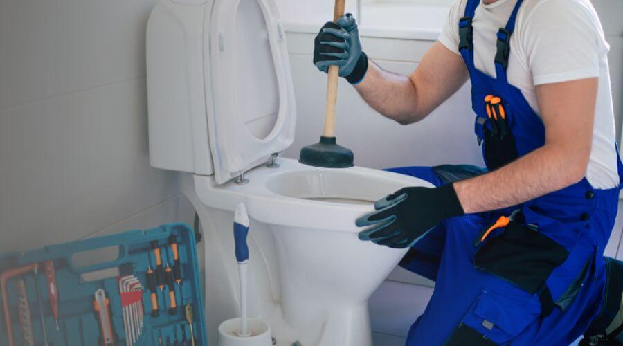 Expert burst pipe repair services in Winnebago, MN